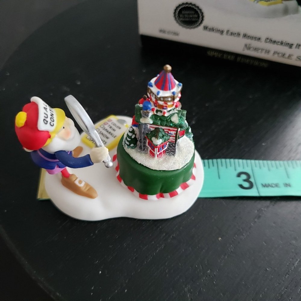 Dept 56 Making Each House, Checking It Twice - Picture 7 of 8